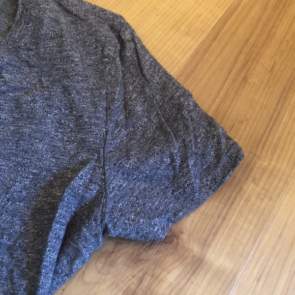 Madewell Whisper Cotton V-Neck Pocket Tee - Picture 6 of 7